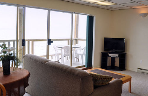Pebbles Hotel